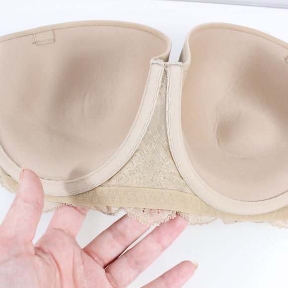 *Calvin Klein Beige Lace Strapless Bra - Picture 6 of 7